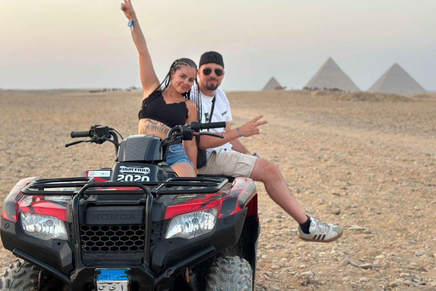 Alexandria Port: Giza Pyramids, Museum & Desert Quad Tour