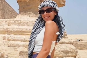 Alexandria Port: Giza Pyramids, Museum & Desert Quad Tour