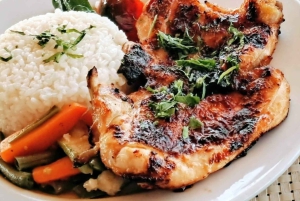 Alexandria Port: Giza Pyramids, Museum & Desert Quad Tour