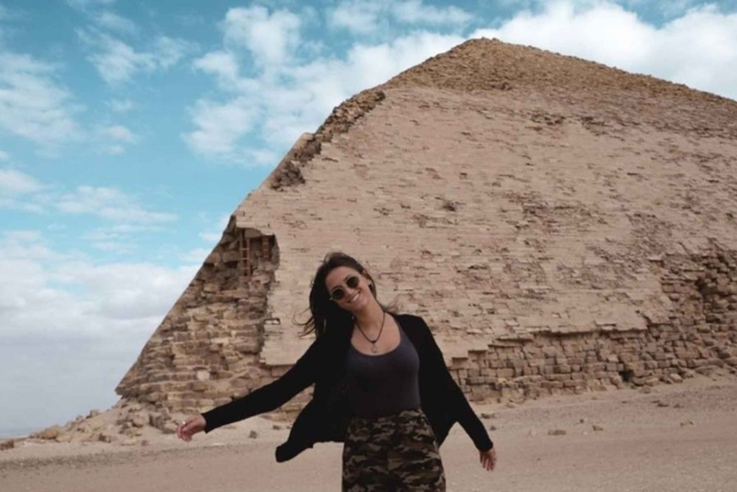 Cairo: Giza Pyramids, Sphinx, Sakkara & Dahshur Private Tour