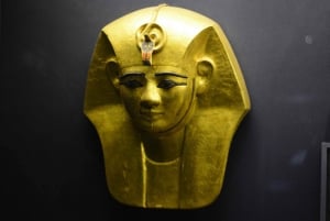 Cairo: 2-Day Pyramid, Museum, Bazaar Private Tour