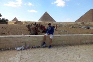Vanuit Caïro/Gizeh: 2-daagse reis naar piramides en Egyptisch museum