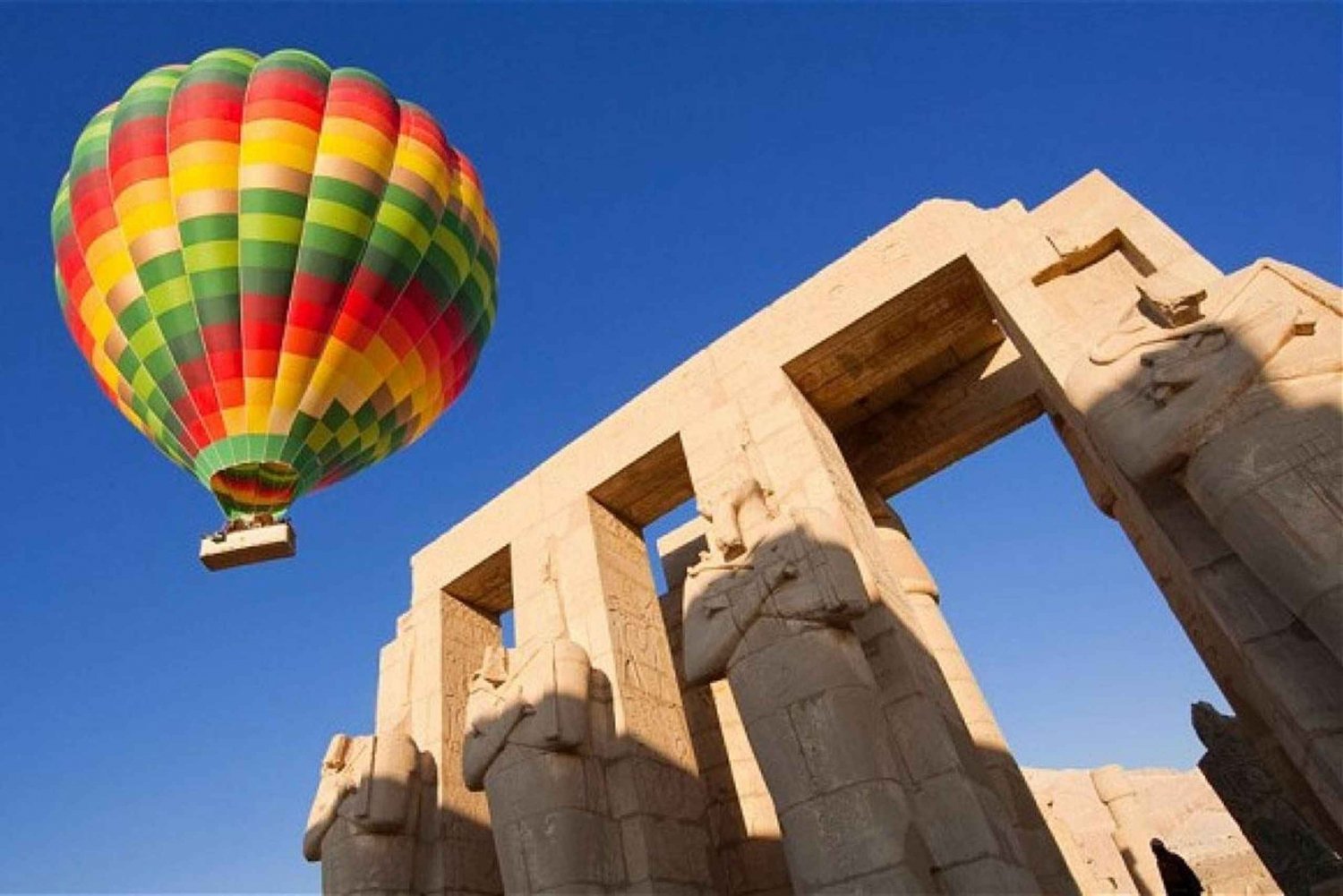 Caïro: 4-Daagse Nijlcruise Aswan naar Luxor met ballonvaart