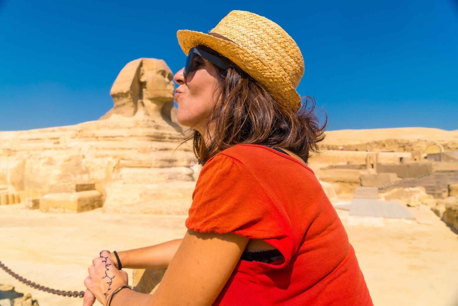 カイロ：ギザのピラミッドとエジプト博物館を含むオールインクルーシブツアー