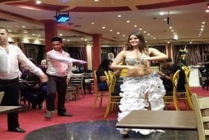 Cairo: Buffet Dinner Cruise with Folkloric Show