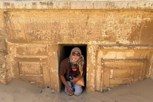 El Cairo: Excursión de un día Visita las Pirámides, la Esfinge, Saqqara y Menfis.