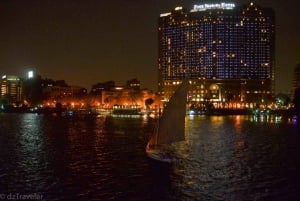 Kairo: Middagskrydstogt på Nilen med underholdning