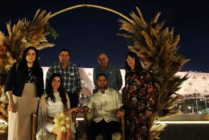 القاهرة عشاء مع إطلالة على المتحف المصري الكبير والأهرامات