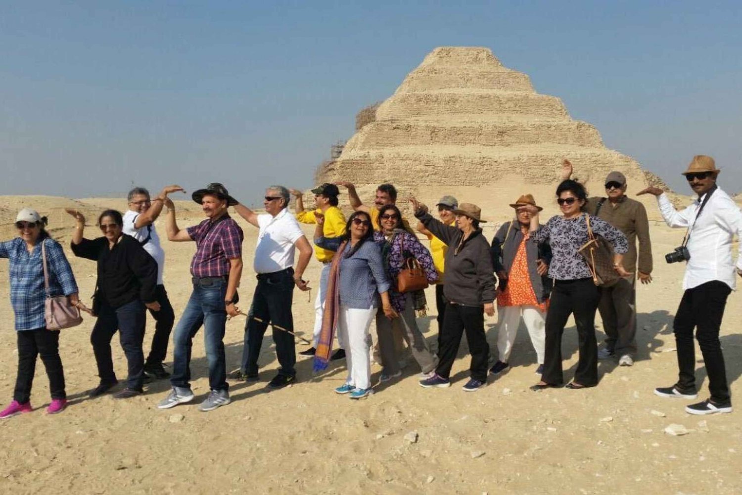 Le Caire : Excursion d'une journée à Djoser, la pyramide coudée et Memphis