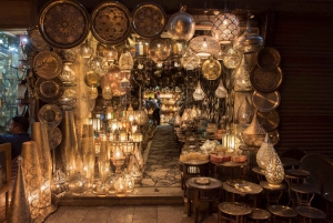 Cairo: Egyptian Museum, Pyramids & Bazaar Tour
