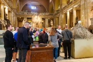 Kair: Muzeum Egipskie, piramidy i zwiedzanie bazaru