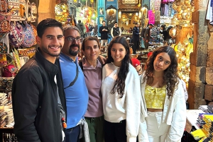 Kairo: El-Moez Street, Kairo Tower och El-Fishawy Café