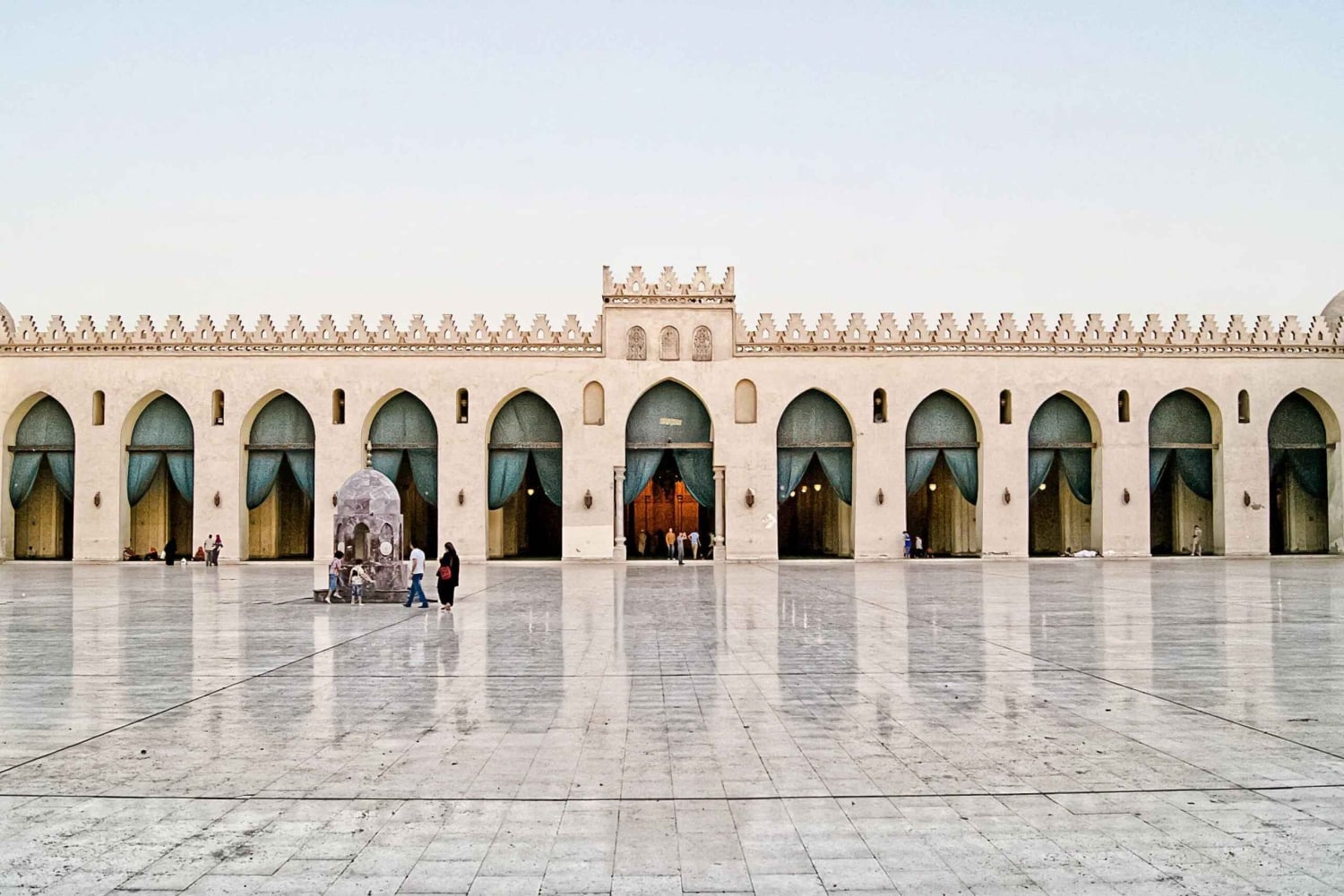 El Cairo: explora la mezquita de Al-Hakim con un guía local