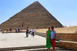 El Cairo: Visita guiada al complejo de pirámides de Guiza y al Museo Nacional