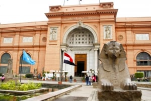 Caïro: Kamelenrit op de piramides van Gizeh en rondleiding door het Egyptisch Museum