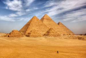 Cairo: Kameltur til Giza-pyramiderne og tur til det egyptiske museum