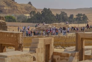 Le Caire : visite des pyramides de Gizeh et du musée de la civilisation égyptienne