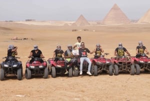 Le Caire : Visite des pyramides de Gizeh avec safari en quad et balade à dos de chameau