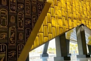 El Cairo: tour nocturno por el Gran Museo Egipcio, cena y traslado