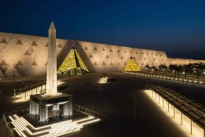 El Cairo: tour nocturno por el Gran Museo Egipcio, cena y traslado