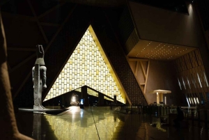 El Cairo: tour nocturno por el Gran Museo Egipcio, cena y traslado
