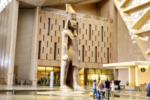 Kairo: Grand Egyptian Museum Ticket mit Guide & Transfers