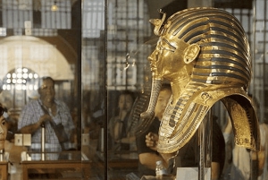 Cairo: Great Pyramids, Egyptian Museum, Bazaar Layover Tour