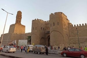 Caïro: ontdek de Al-Hakim-moskee en de oude stad met een gids