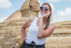 Kairo: Halvdagstur til pyramidene med kamel eller hestevogn