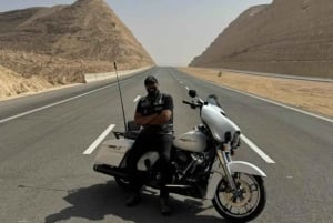 カイロ：ハーレーダビッドソン モーターサイクル フルデイ シティツアー
