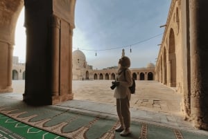 جولة تراثية في القاهرة: القصر الذهبي، أقدم مسجد مع الغداء