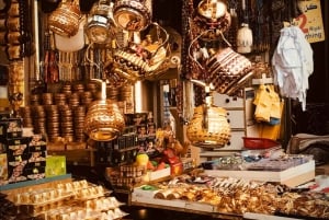 Scalo al Cairo: Tour delle Piramidi, del Cairo copto e del Khan Khalili