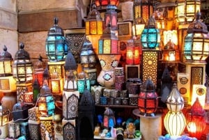 Scalo al Cairo: Tour delle Piramidi, del Cairo copto e del Khan Khalili