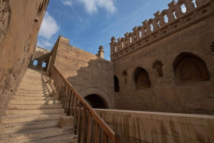 (Copy of) Cairo Heritage Tour: Gouden Paleis, oudste moskee met lunch