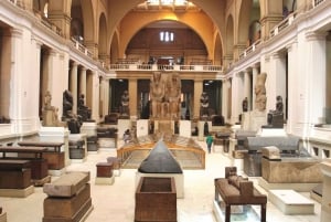 Il Cairo: Tour del Museo Nazionale e del Museo Egizio con pranzo