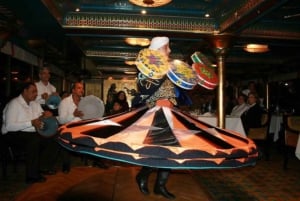 Le Caire : dîner-croisière sur le Nil, danse du ventre et tanoura