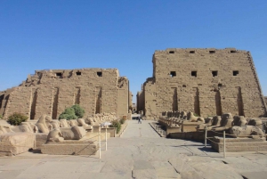 Cairo: Overnight Trip to Luxor by Plane