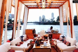 Cairo: Private Felucca Ride with Dinner and Drinks
