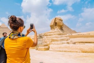Cairo: Private Great Pyramids of Giza Half-Day Adventure