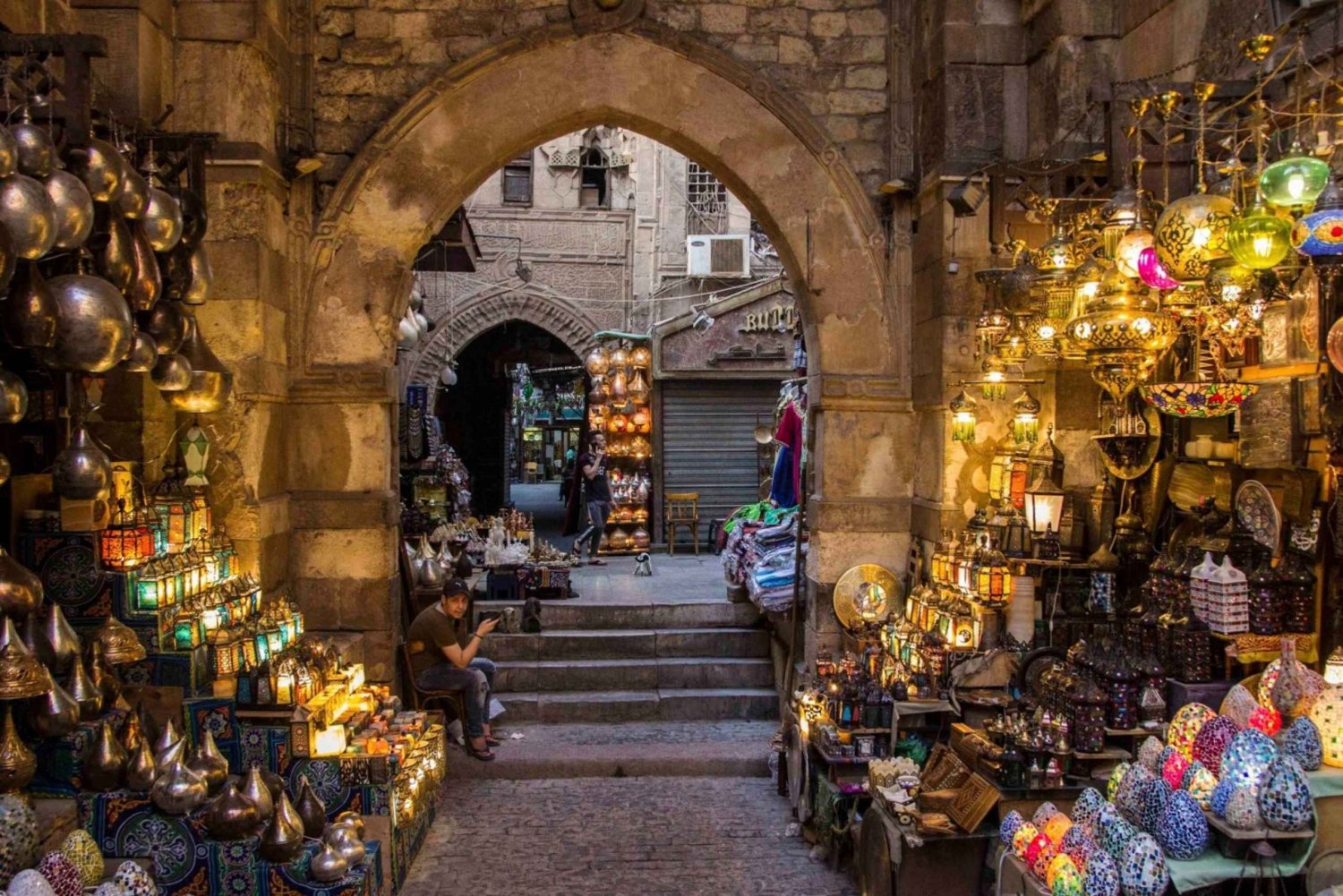 Cairo: Excursão particular de meio dia ao mercado local e ao Souq