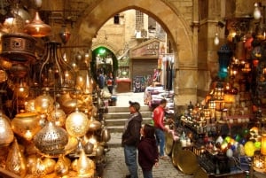 Il Cairo: Tour privato di mezza giornata del mercato locale e del souq