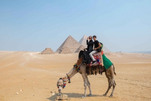 Cairo: excursão privada às pirâmides de meio dia com fotógrafo