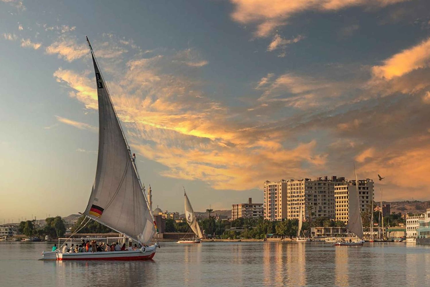 Kairo: Privates Nil-Felucca-Abenteuer / Hin- und Rücktransfer