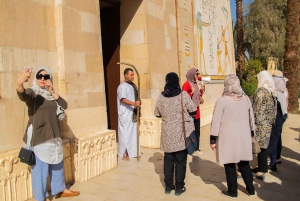 Kair: Prywatna wycieczka po faraońskiej wiosce z transferem i lunchem