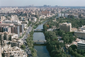 Il Cairo: Tour delle piramidi, giro in barca e pranzo alla Cafelucca