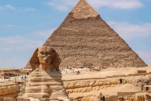 Le Caire : Visite des pyramides et des musées avec spectacle son et lumière