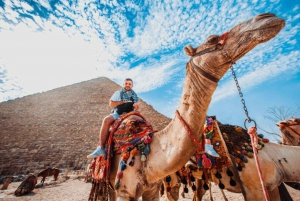 Le Caire : Pyramides, balade à dos de chameau, visite des magasins avec option quad