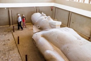 Cairo: Pyramids, Memphis, and Sakkara Private Day Tour