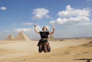 Le Caire : Visite des pyramides et des musées avec spectacle son et lumière