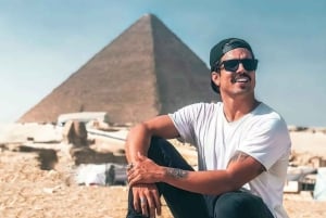 Cairo: Pyramids, Museum Visit & Dinner Cruise Combo